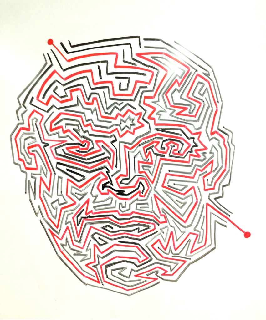 22.FaceMazeRedBlack copy